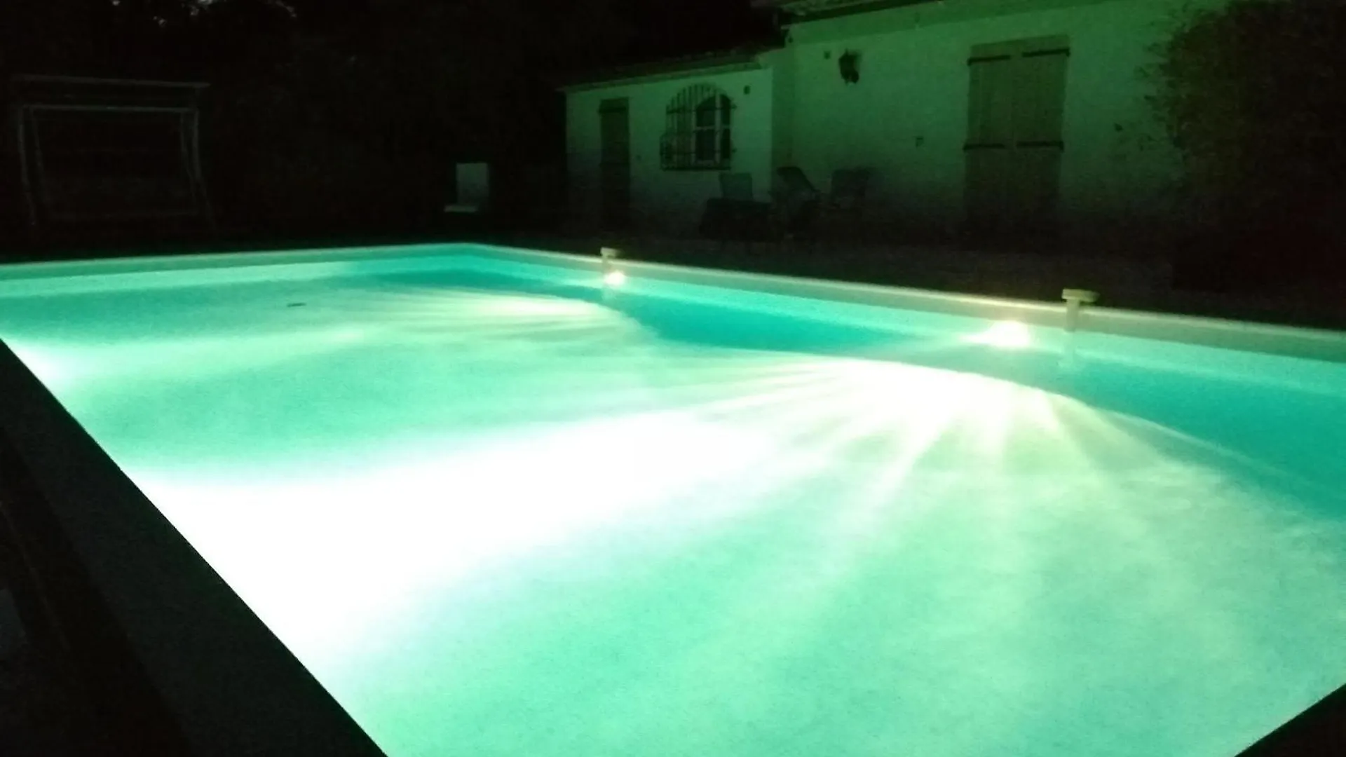 Holiday home Magnifique Logement Independant Dans Villa Avec Piscine Tanneron